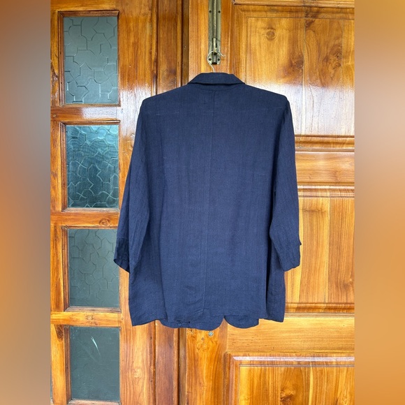 Navy blue linen jacket. Used gently. Size. 18 - Picture 5 of 5